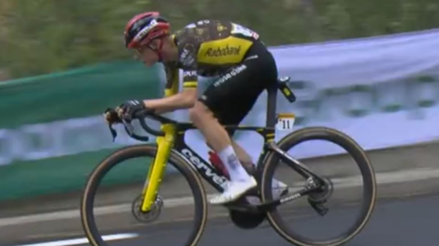 Jonas Vingegaard nella sesta tappa del Tour de France - &copy; Screenshot Eurosport