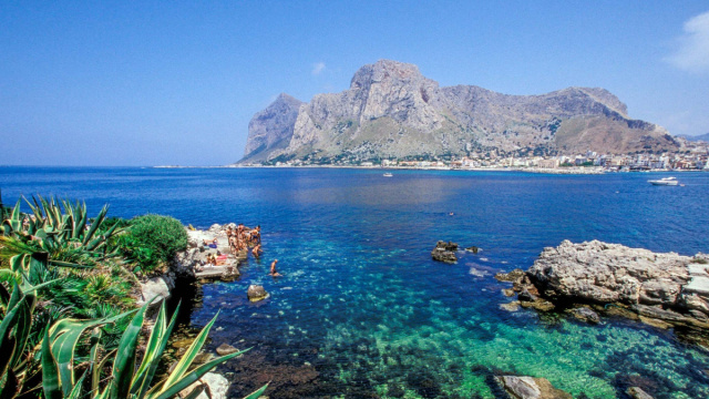 Sferracavallo: La Perla Nascosta di Palermo - Palermo Mare ... &copy; Creative Commons