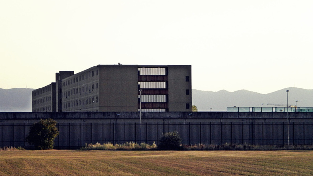 Carcere di Prato, il garante regionale: &ldquo;Serve un intervento dello ... &copy; Creative Commons