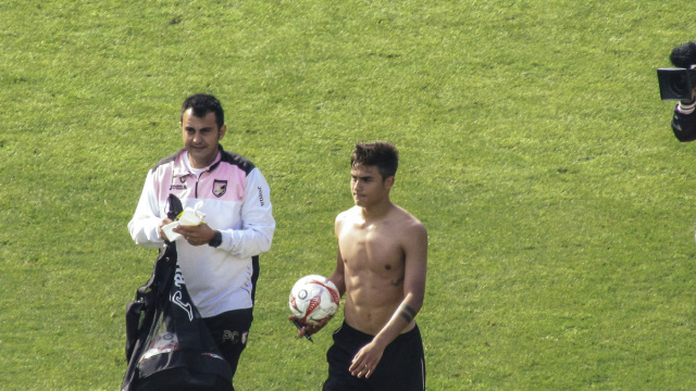 File:Paulo Dybala 1586.jpg - Wikipedia &copy; Creative Commons