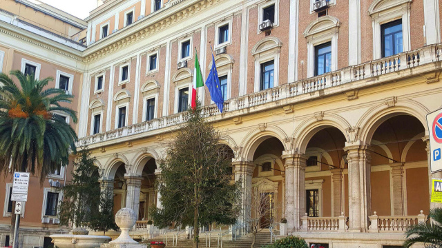 Ministero delle infrastrutture e dei trasporti - Wikipedia &copy; Creative Commons