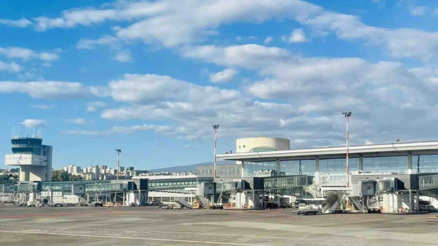 Etna, aeroporto di Catania ripresa dei voli aerei, arrivi e partenze &copy; Creative Commons