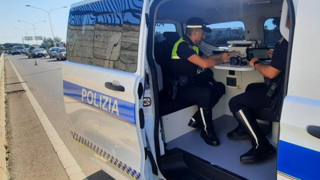 Polizia Locale, due nuovi mezzi per il servizio di infortunistica ... &copy; Creative Commons