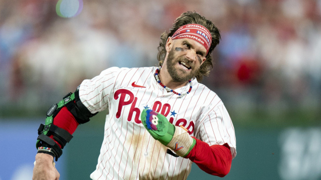 Bryce Harper takes home Silver Slugger award at record-tying third ... &copy; Creative Commons