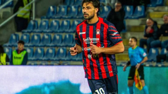 Antonino Musso del Crotone - &copy; FcCrotone