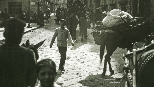 Via Salvator Rosa - Blog di Maurizio_Eltano - Napoli di una volta ... &copy; Creative Commons