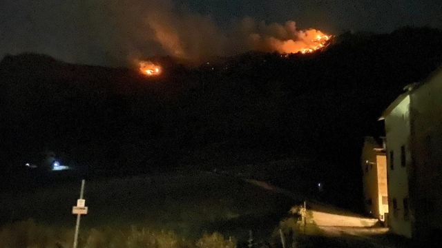 Crespadoro, vasto incendio sul monte Formiga, fiamme ripartite ... &copy; Creative Commons