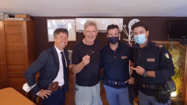 Harrison Ford perde la carta di credito a Mondello, cittadino ... &copy; Creative Commons