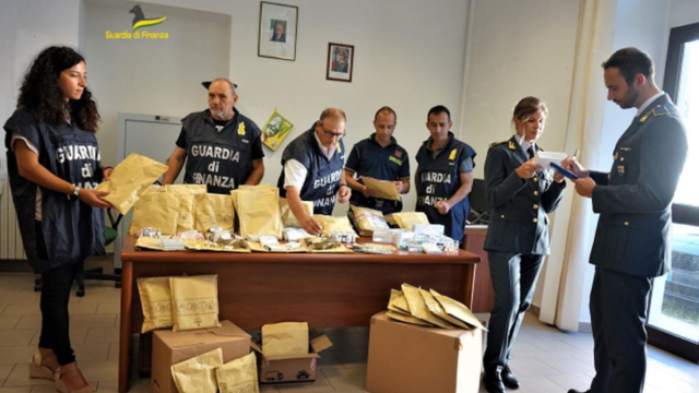 Maxi sequestro di sostanze dopanti a Verbania - TVS tvsvizzera.it &copy; Creative Commons