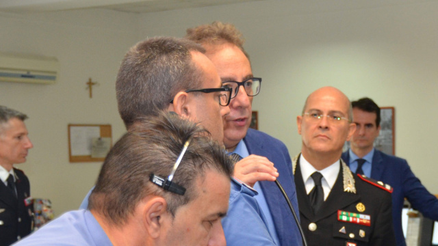 Visita del Prefetto al Comando Provinciale dei Carabinieri di ... &copy; Creative Commons