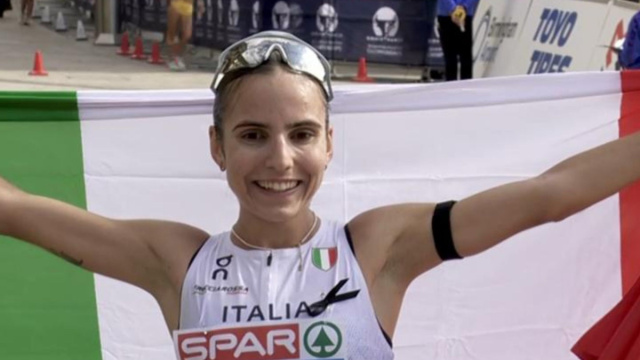 Sofia Fiorini oro e record del mondo nella maratona di marcia &copy; Creative Commons