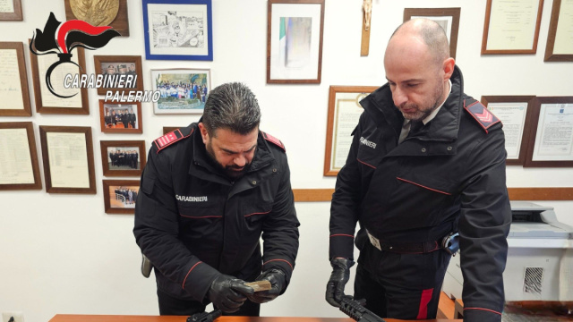 CARABINIERI: OPERAZIONE NEL QUARTIERE ZEN DI PALERMO, CINQUE ... &copy; Creative Commons