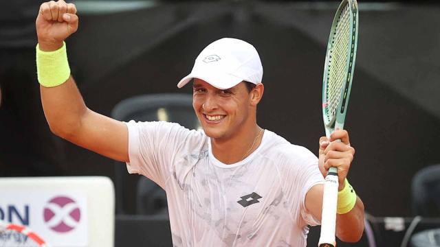 Luciano Darderi & rain the only winners Thursday in Cordoba  ATP ... &copy; Creative Commons