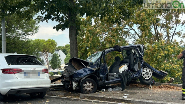 Terni: schianto fra quattro auto in viale Borzacchini. Dieci ... &copy; Creative Commons