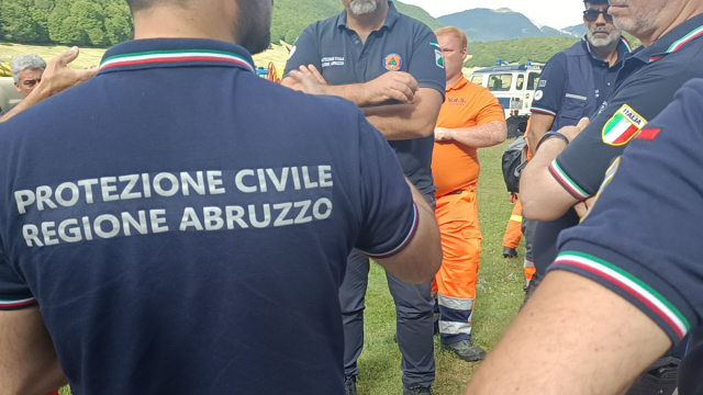 Vasta esercitazione antincendio della Protezione Civile a ... &copy; Creative Commons