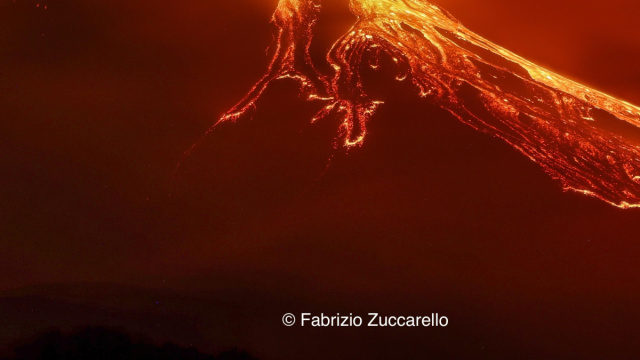 Etna, 2 giugno 2025: l'eruzione che ha gi&agrave; fatto il giro del mondo ... &copy; Creative Commons