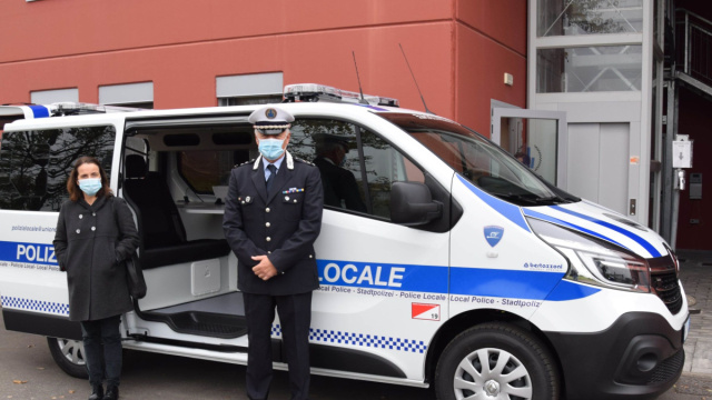 Un nuovo ufficio mobile per la Polizia locale dell'Unione ... &copy; Creative Commons
