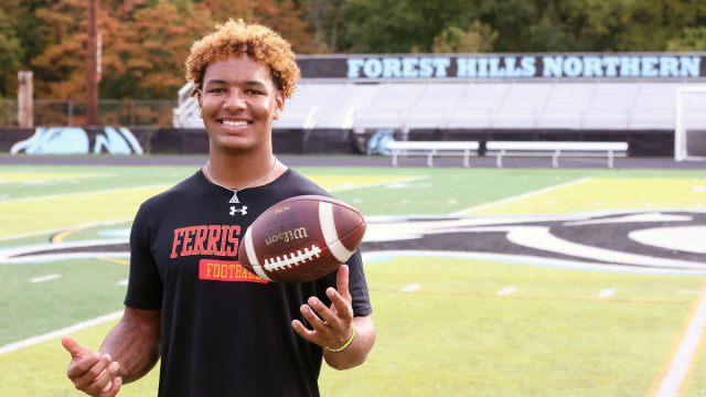 Ferris State football quarterback Trinidad Chambliss savors brief ... &copy; Creative Commons