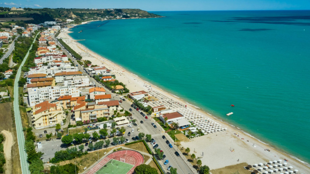 Fossacesia, torna la sosta a pagamento sul lungomare  Chiaro ... &copy; Creative Commons