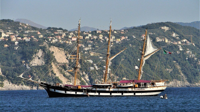 Nave Palinuro a Santa Margherita Ligure il 14 ottobre 2011