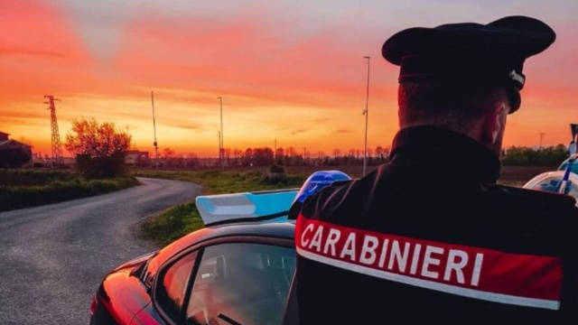 Carabinieri durante un controllo - &copy; Carabinieri.It