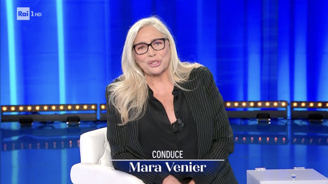 In foto Mara Venier a Domenica In &copy; Rai 1