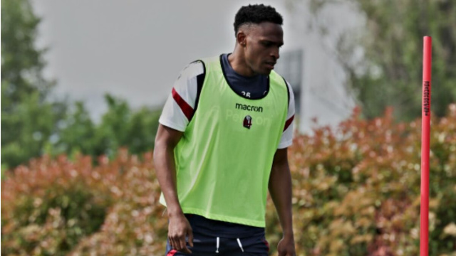 John Lucumi, difensore del Bologna. Foto &copy; Bologna