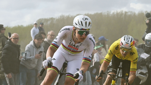 Wout Van Aert vince un'emozionante Parigi&ndash;Roubaix &copy; Creative Commons