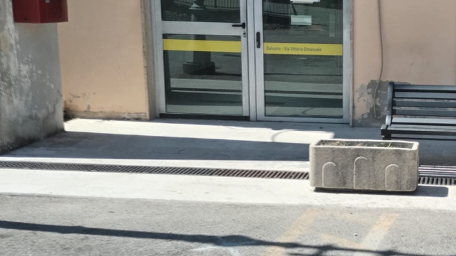 Balvano, ufficio postale chiuso per lavori. Il consigliere Luongo ... &copy; Creative Commons