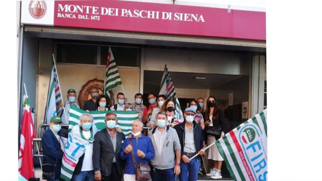 Mps mobilitazione nazionale, presidio di protesta a Bari &ndash; FIRST ... &copy; Creative Commons
