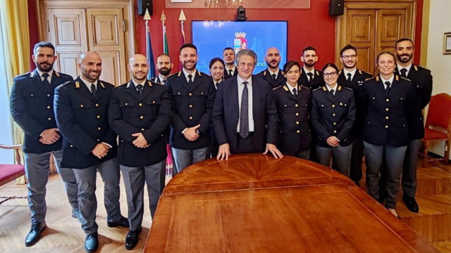 Torino: la Polizia di Stato da' il benvenuto ai 17 Vice Ispettori ... &copy; Creative Commons