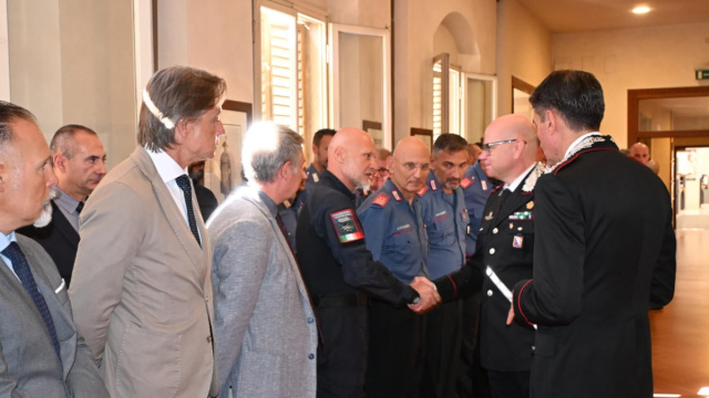Il generale Solazzo in visita al comando provinciale dei ... &copy; Creative Commons