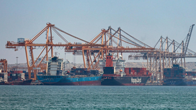 Bloomberg, 'dopo i raid Usa traffico navale in Stretto Hormuz &egrave; ... &copy; Creative Commons