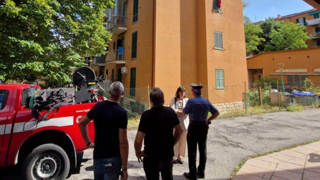 Esplosione in una palazzina a Perugia, crolla il tetto: due feriti ... &copy; Creative Commons