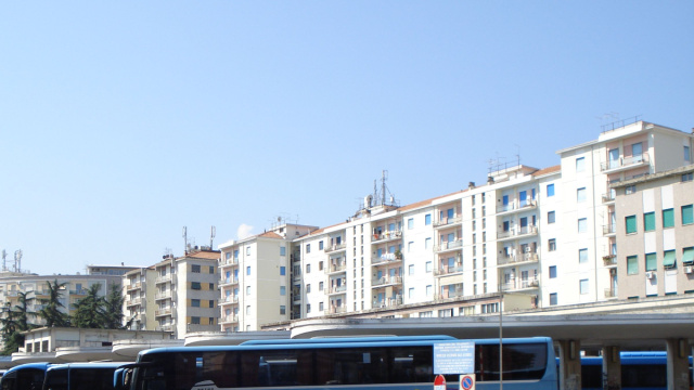 File:AUTOSTAZIONE COSENZA.JPG - Wikipedia &copy; Creative Commons