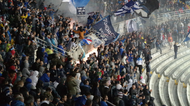 File:Pescara - Stadio Adriatico curva nord.JPG - Wikipedia &copy; Creative Commons