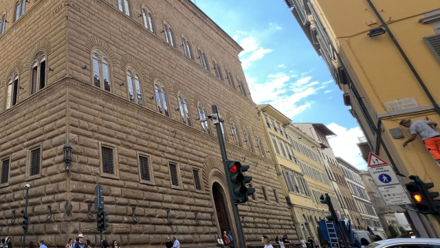 Palazzo Strozzi - Wikipedia &copy; Creative Commons