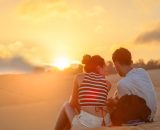 Coppia di innamorati al tramonto (&copy;pixabay.com)