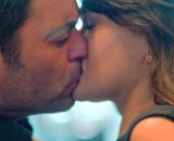 Il bacio di Cihan e Alya &copy; Far Away