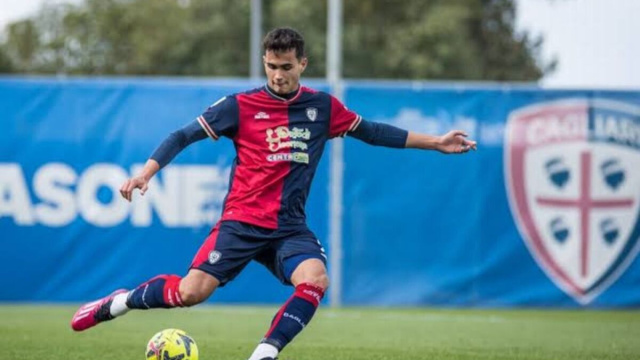 Francesco Zallu nel mirino del Crotone - &copy; Cagliari Calcio
