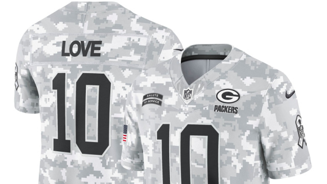 Maglia Green Bay Packers Nike 2024 Salute to Service - Jordan Love ... &copy; Creative Commons