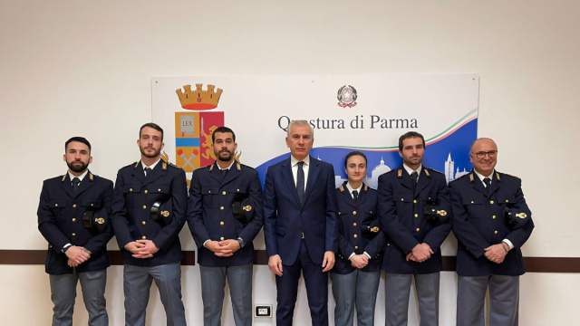 Assegnati a Parma 6 nuovi agenti della Polizia di Stato - Questura ... &copy; Creative Commons