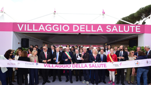 Inaugurato al Circo Massimo il Villaggio della Salute della Race ... &copy; Creative Commons