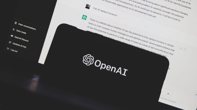 Leadership Shakeup at OpenAI: Three Key Executives Depart - CONNECTCX &copy; Creative Commons