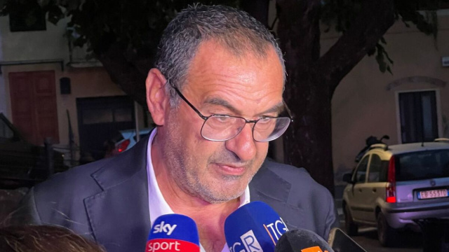 Sarri intervistato nel 2022, durante il suo primo ciclo sulla panchina della Lazio..png