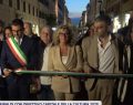 Ancona, crollo di parte di un muro in corso Garibaldi: Vigili del Fuoco in azione