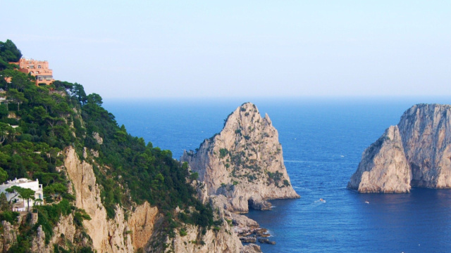 Isola di Capri - Wikivoyage, guida turistica di viaggio &copy; Creative Commons