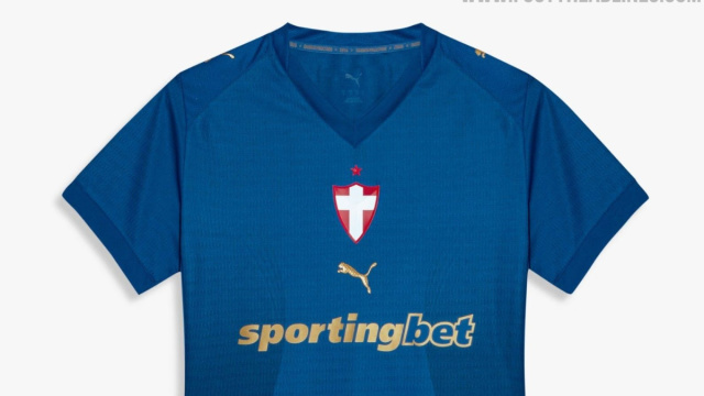 Omaggio ai Mondiali d'Italia 2006: svelata la terza maglia del ... &copy; Creative Commons