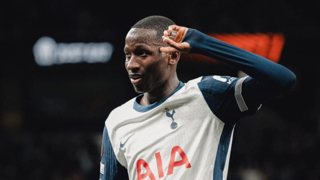 Pape Sarr, centrocampista del Tottenham. Foto &copy; Spurs