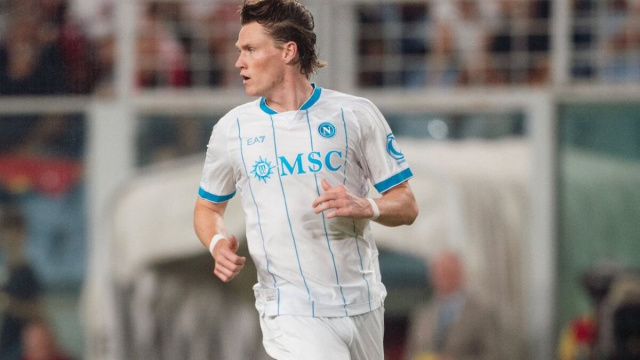 Scott McTominay, centrocampista del Napoli. Foto &copy; X Napoli